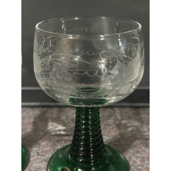 Luminarc Green Ribbed Stem Design German Roemer Goblets - Picture 2 of 9